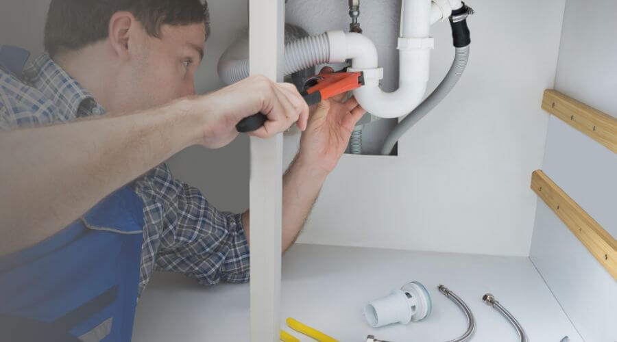 Expert burst pipe repair services in Clifton, KS
